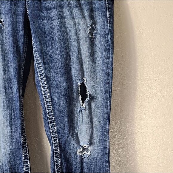 Silver Lola Flare Jeans 27 Inseam Hole Distressed - Picture 5 of 16